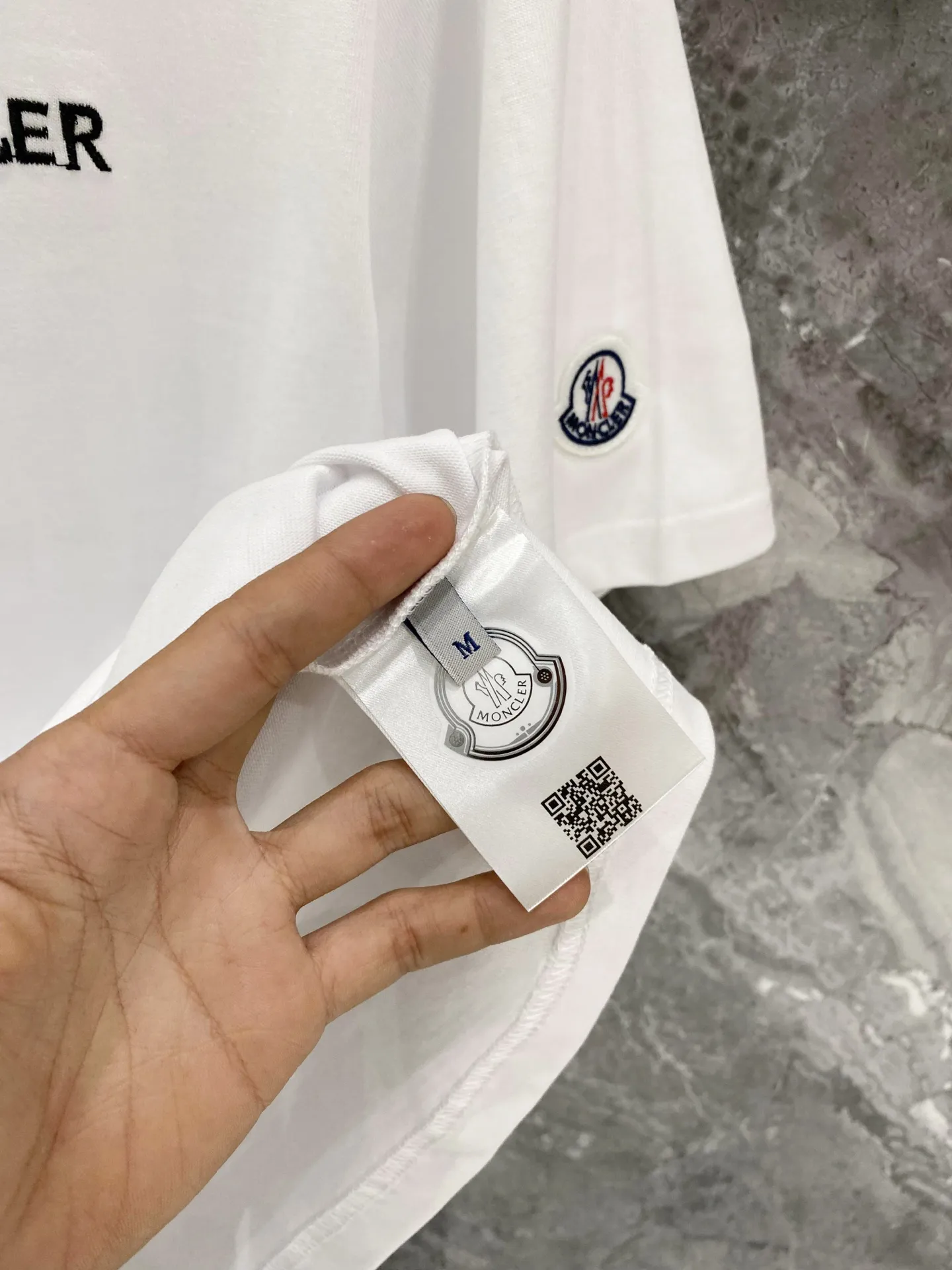 moncler Classic logo ， Quality Original ， ， ， Premium 。 ！ Sizes: S-2XL :300g